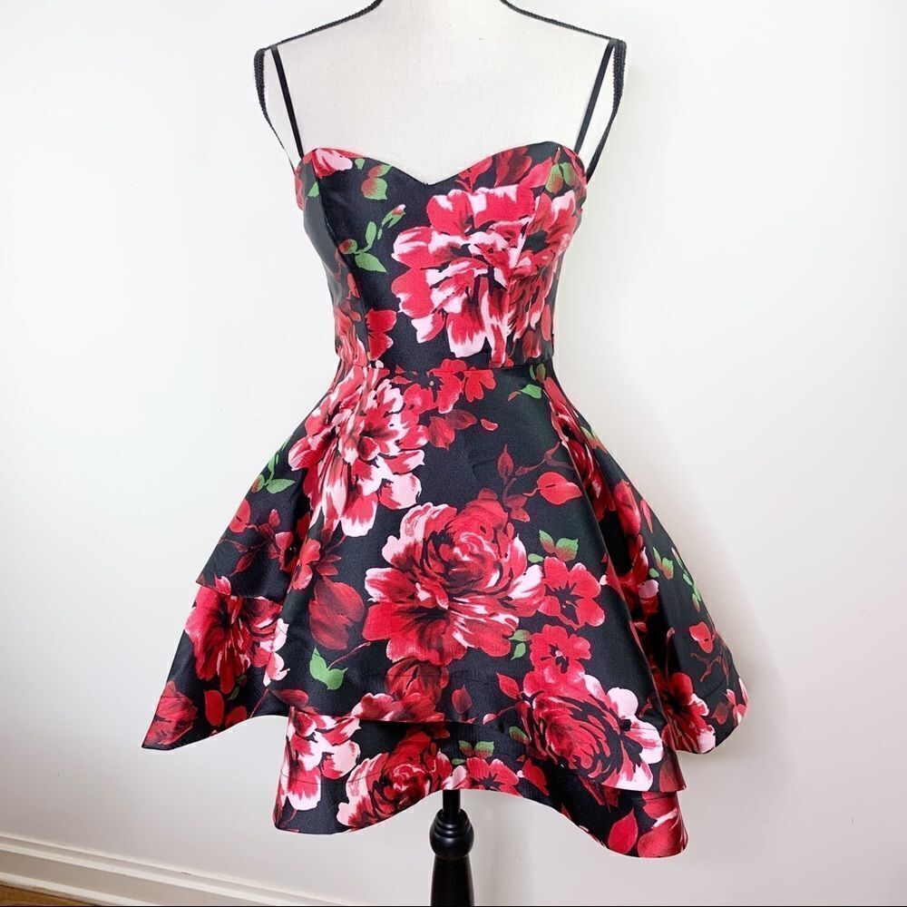 B Darlin Floral Strapless Fit/Flare Minidress Sz 3/4